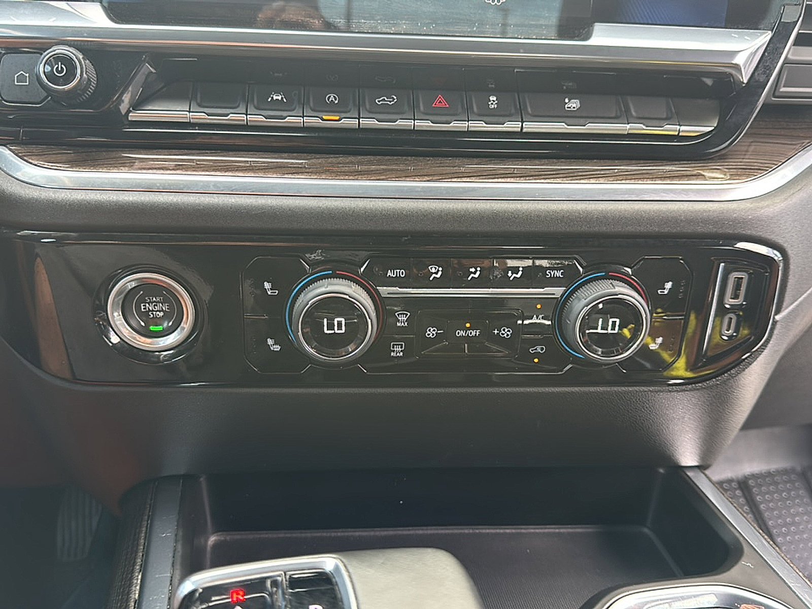 2023 Chevrolet Silverado 1500 RST - Photo 32