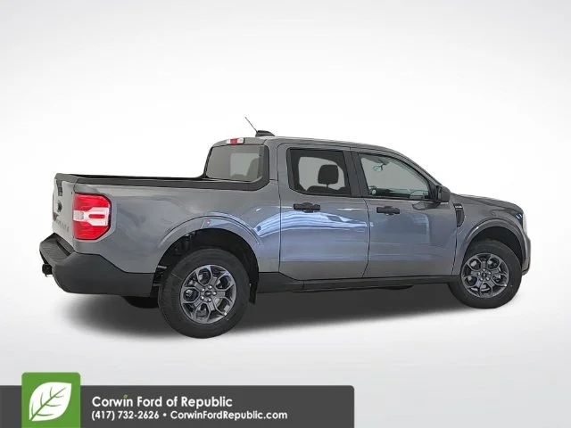 New 2026 Carbonized Gray Metallic Ford XLT image 7