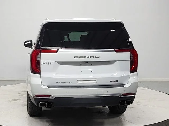 Used 2025 White GMC Denali image 6