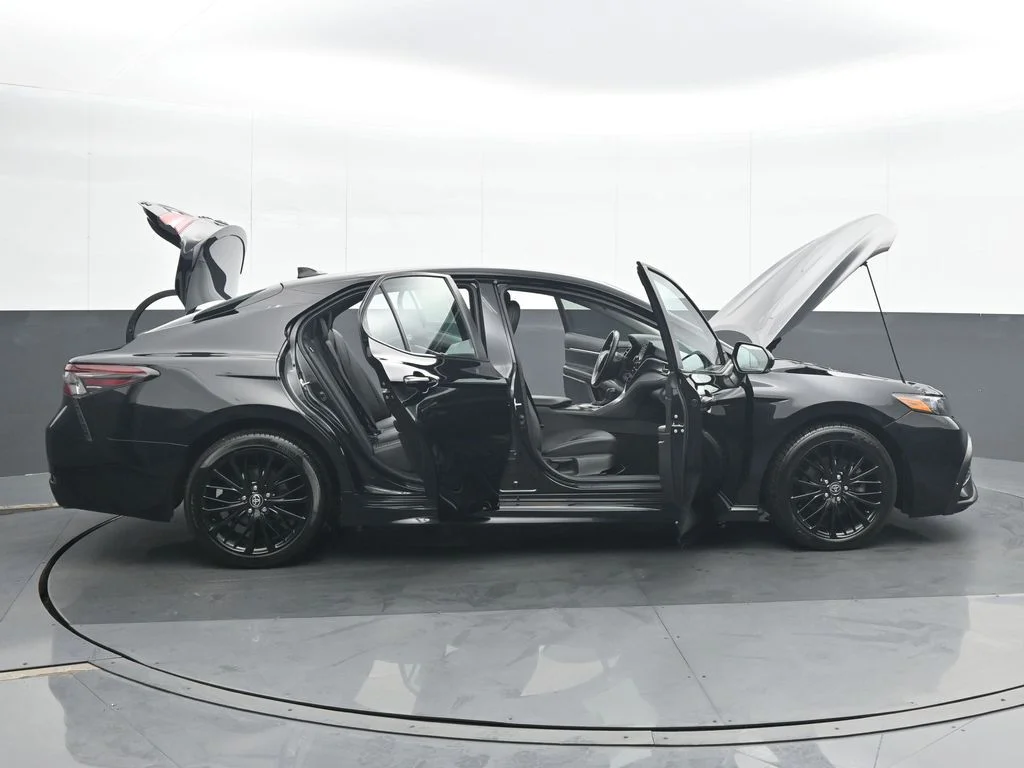 Used 2022 Black Toyota SE Nightshade image 36