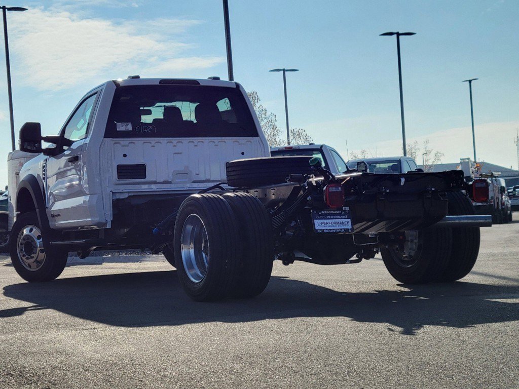 New 2023 Oxford White Ford XLT image 19