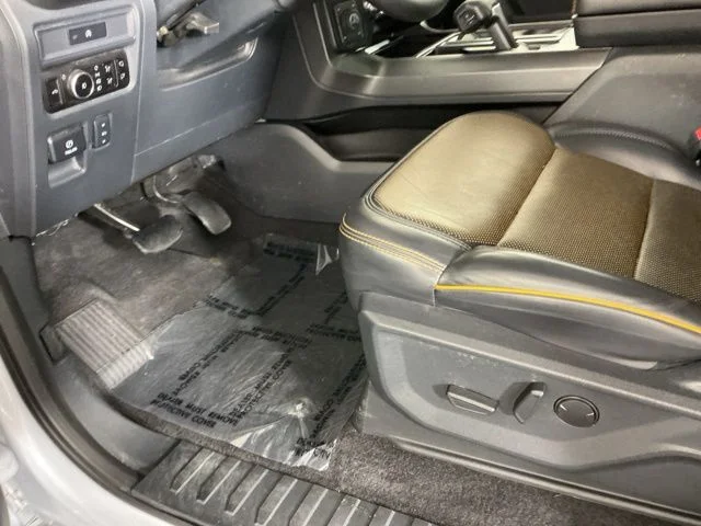 Used 2025 Space White Metallic Ford Tremor image 17