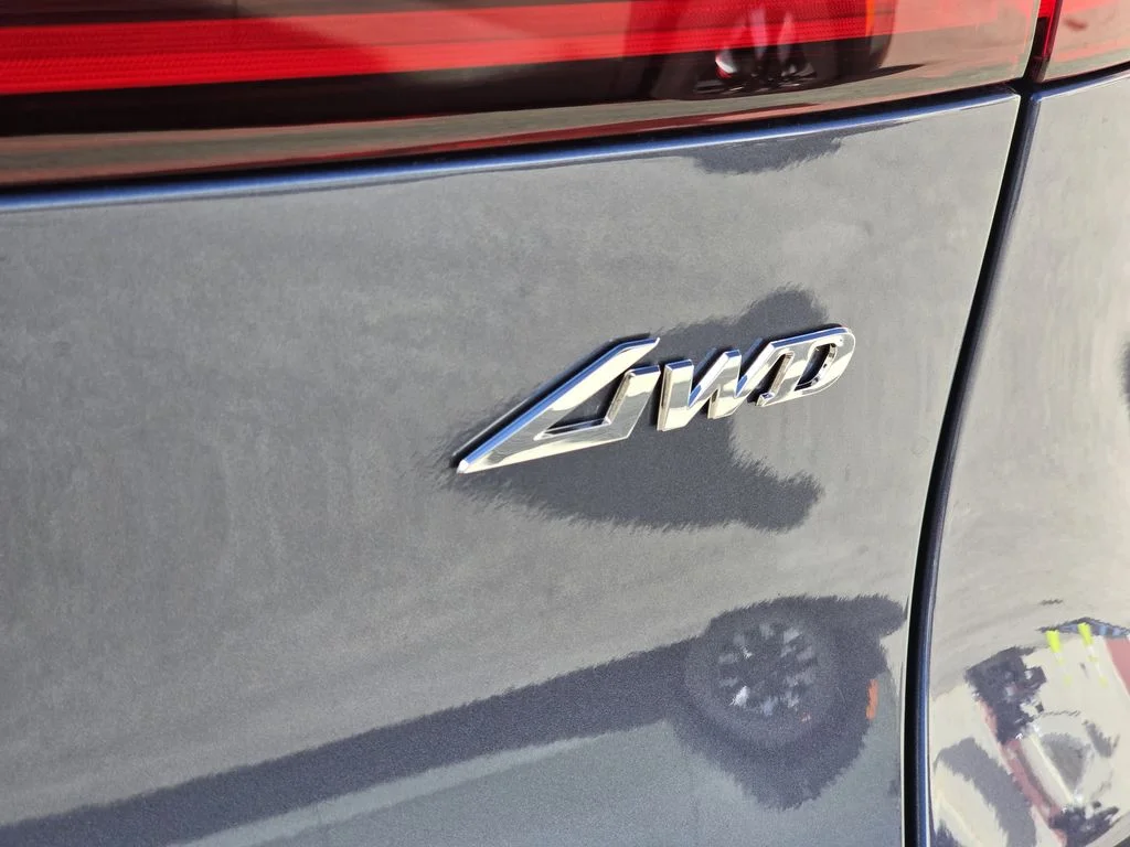 New 2026 Blue Genesis 2.5T Sport Prestige image 8