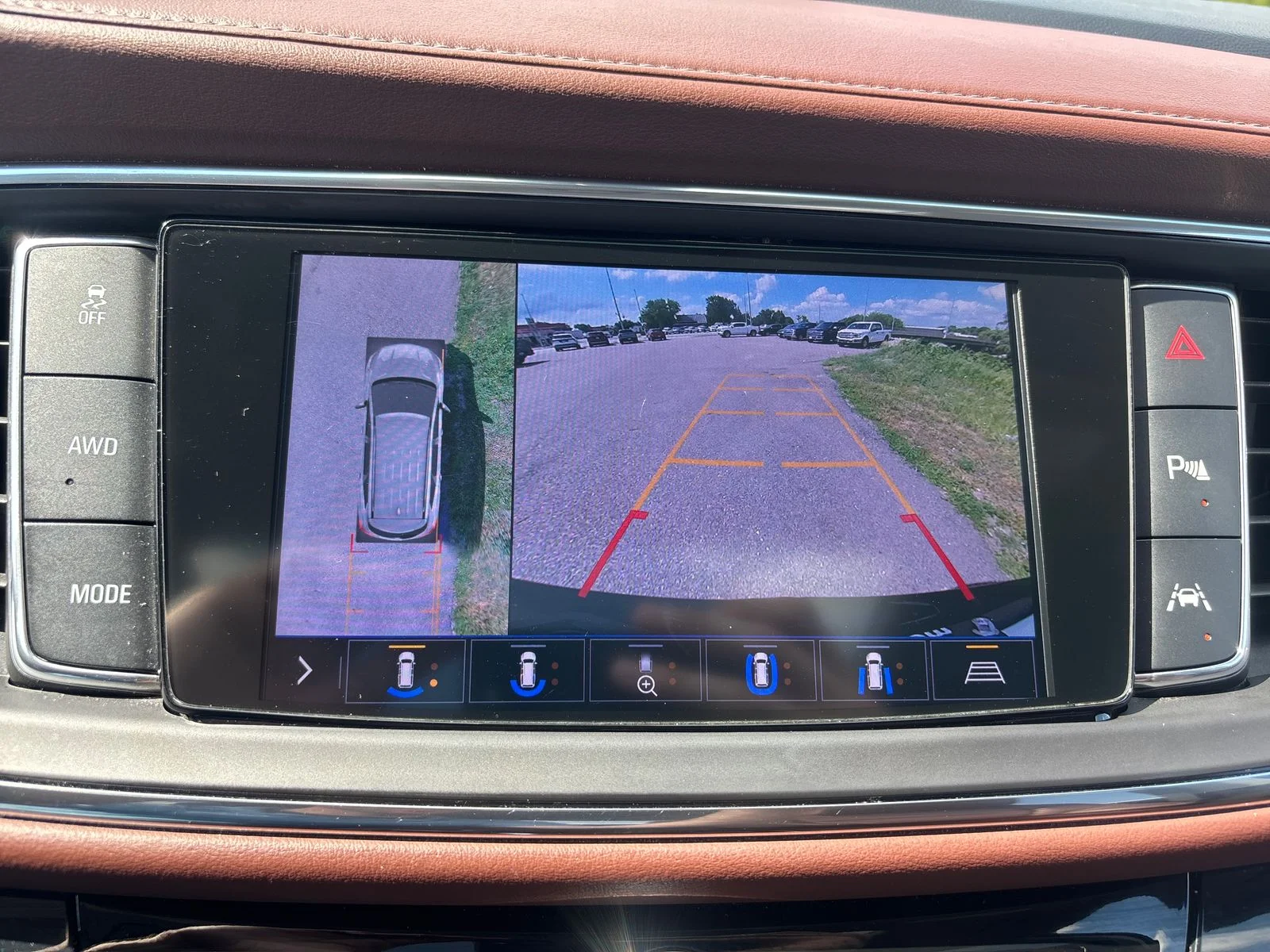 Used 2020 Ebony Twilight Metallic Buick Avenir image 20