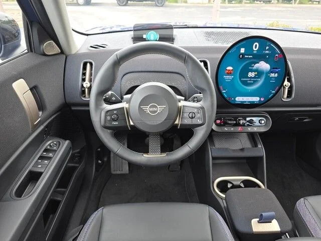 Used 2025 Blue MINI Cooper S ALL4 image 17