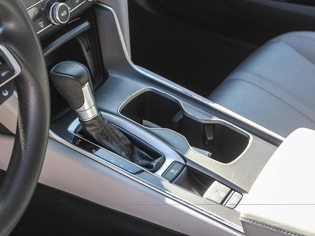 2018 Honda Accord EX - Photo 20