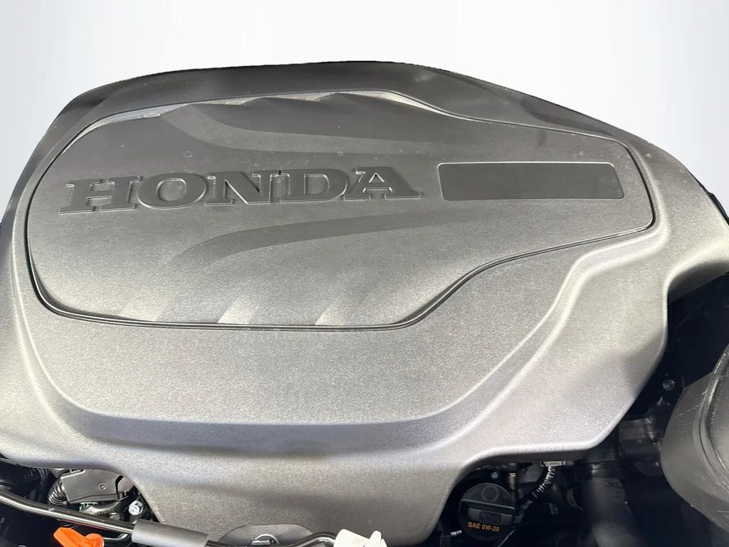 New 2026 Solar Silver Metallic Honda Touring image 43