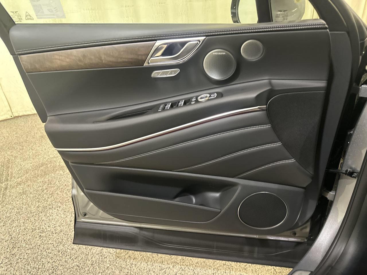 2026 GENESIS GV80 Prestige - Photo 18