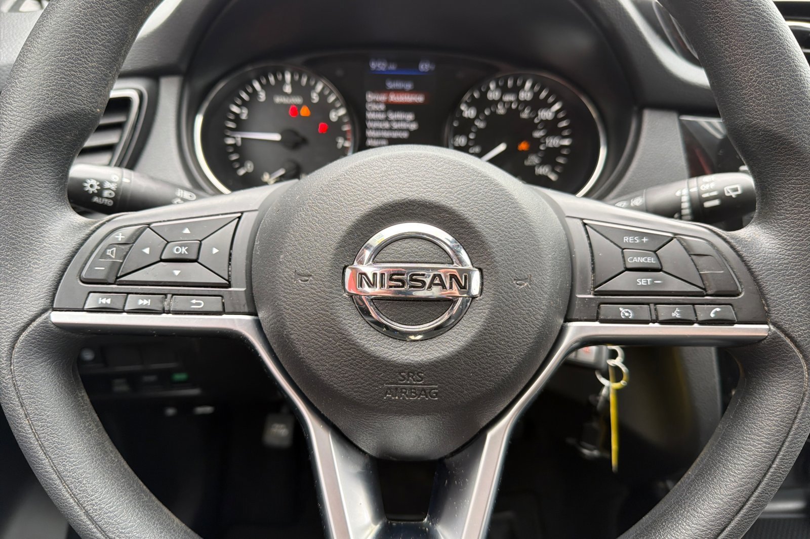 Used 2021 Glacier White Nissan S image 22
