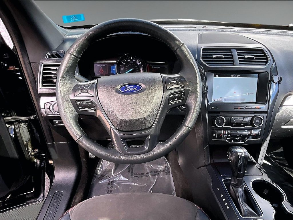 Used 2018 Black Metallic Ford XLT image 17