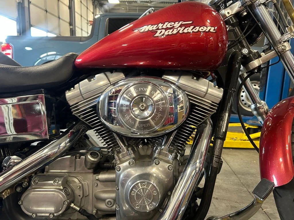Used 2004 Red Harley-Davidson  image 17
