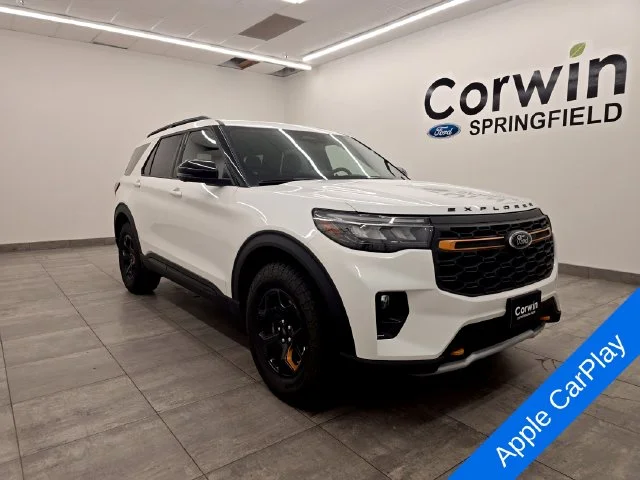 New 2026 Star White Metallic Tri-Coat Ford Tremor® image 7