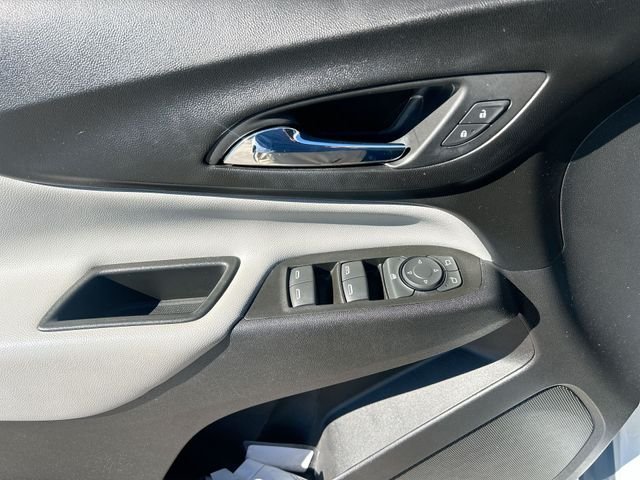 2022 Chevrolet Equinox LS - Photo 17