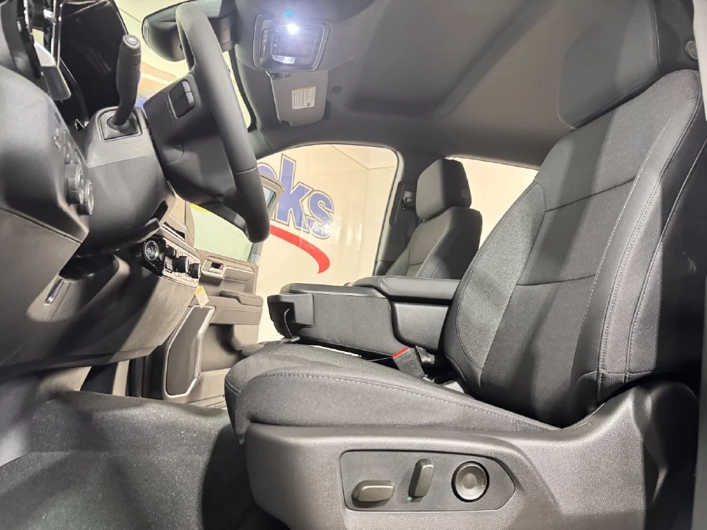 New 2026 Sterling Gray Metallic Chevrolet LT (2FL) image 8
