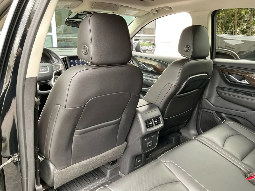 Used 2020 Black GMC Denali image 32