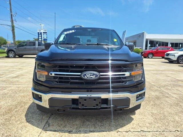 Used 2024 Agate Black Metallic Ford XLT image 8