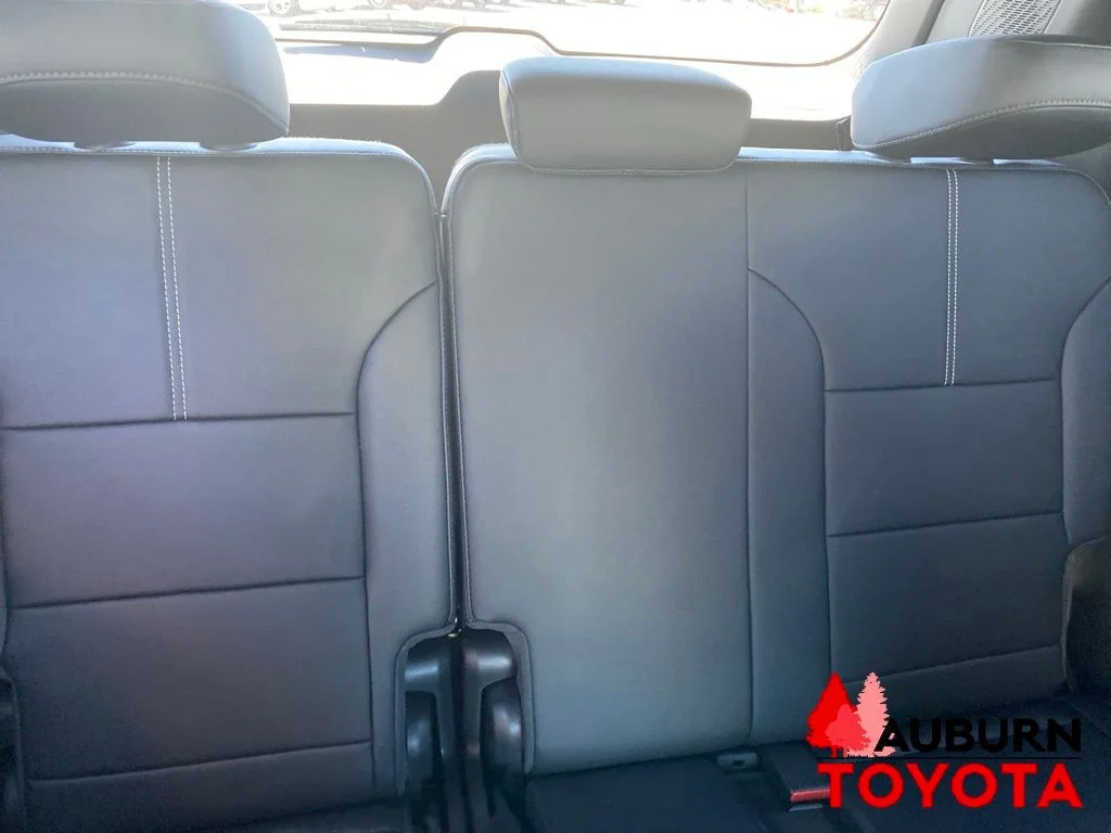 Used 2026 Summit White GMC Elevation image 23