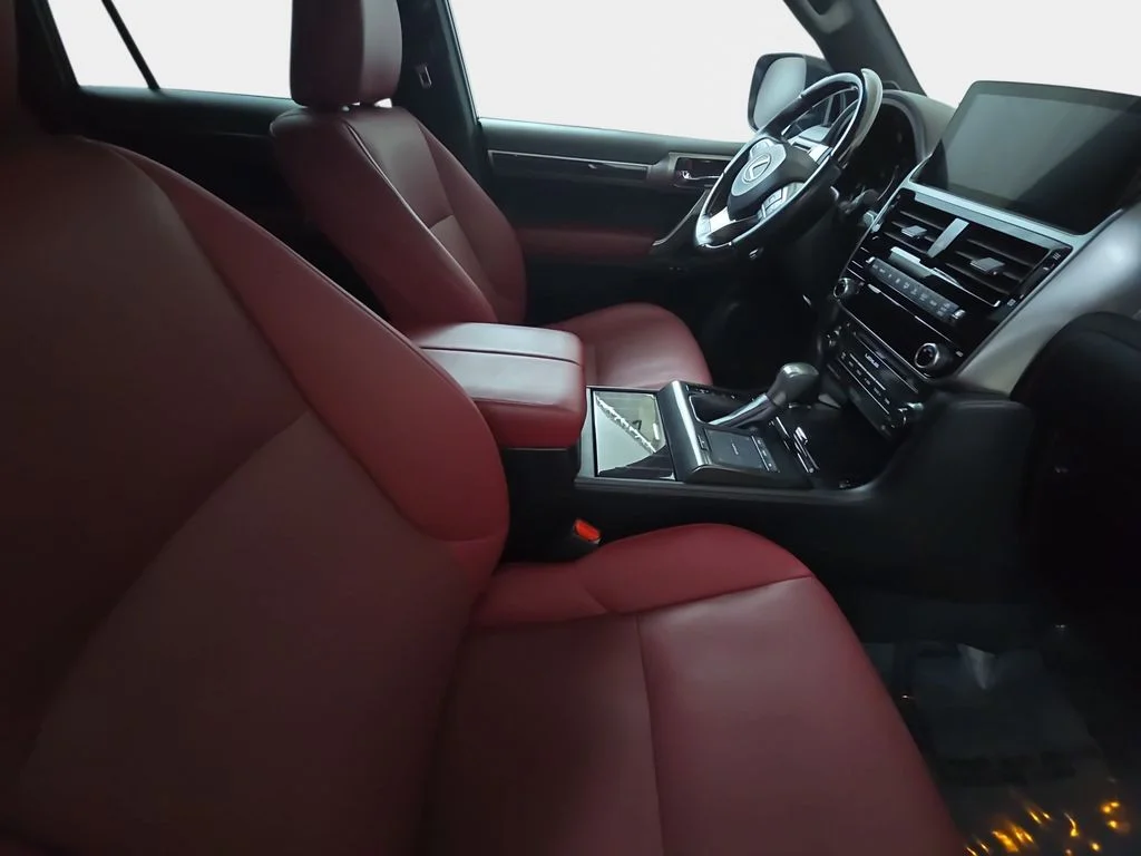 Certified Used 2022 Black Lexus 460 image 10
