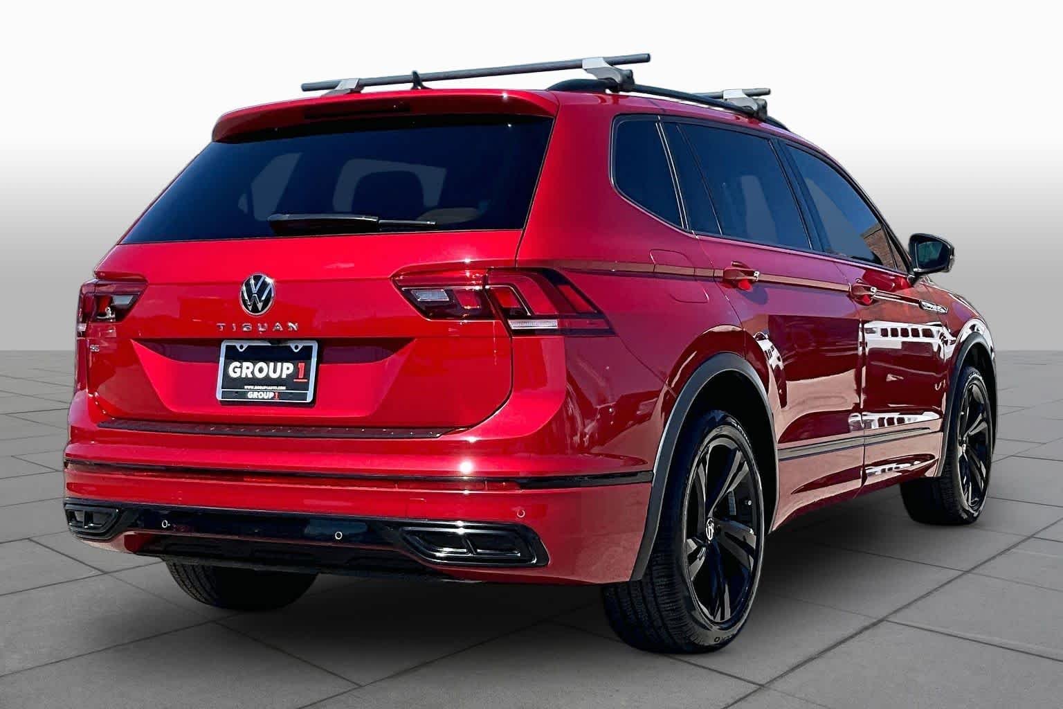 Used 2024 Kings Red Metallic Volkswagen SE R-Line Black image 13