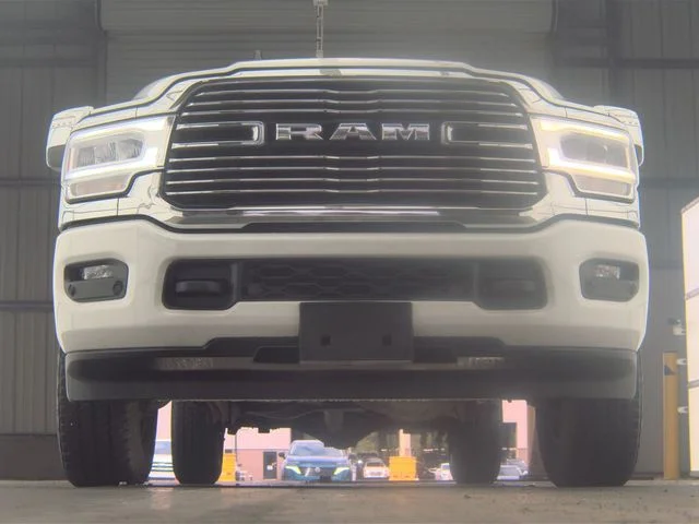 Used 2024 White Ram Laramie image 6