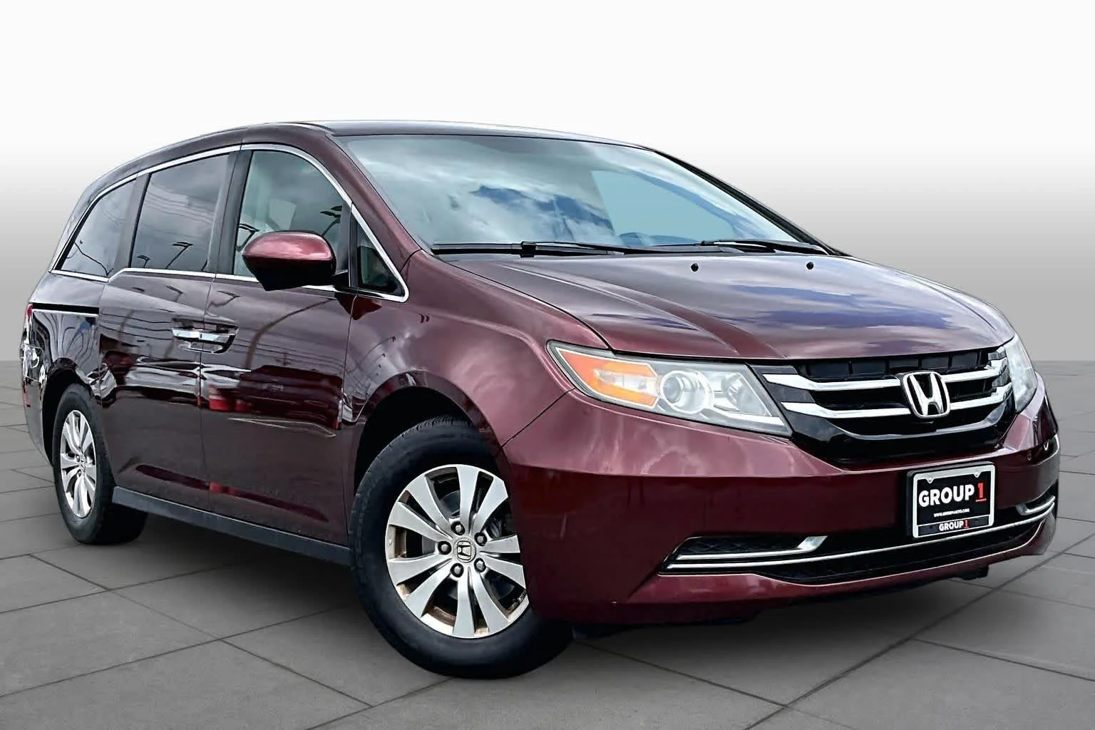 Used 2016 Deep Scarlet Pearl Honda EX image 3