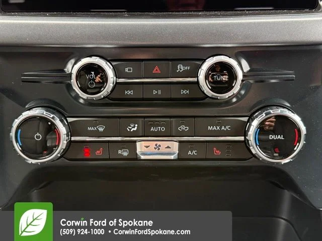 New 2026 Carbonized Gray Metallic Ford XLT image 26