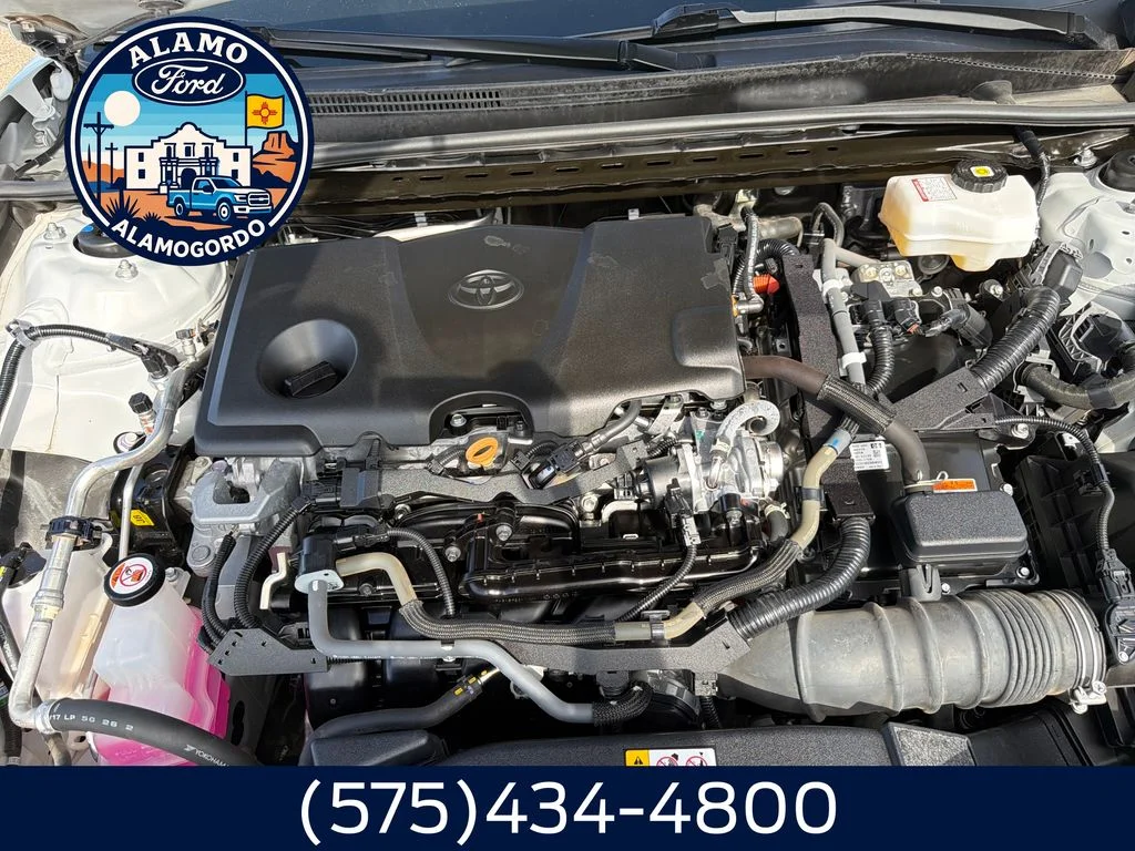 Used 2024 Ice Toyota SE image 20