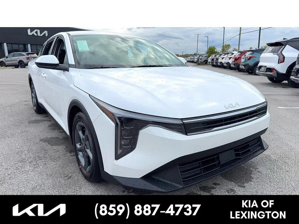 New 2026 Whi Kia LXS image 1