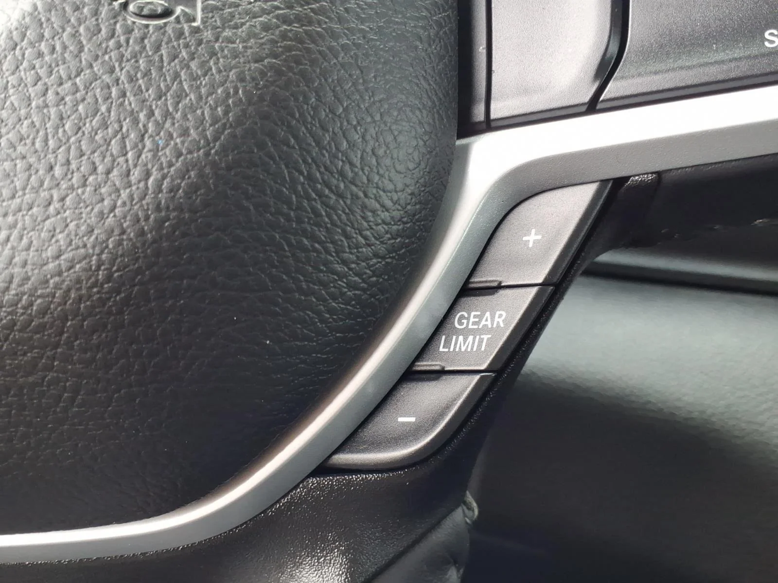 Used 2022 Hydro Blue Pearlcoat Ram Big Horn image 8