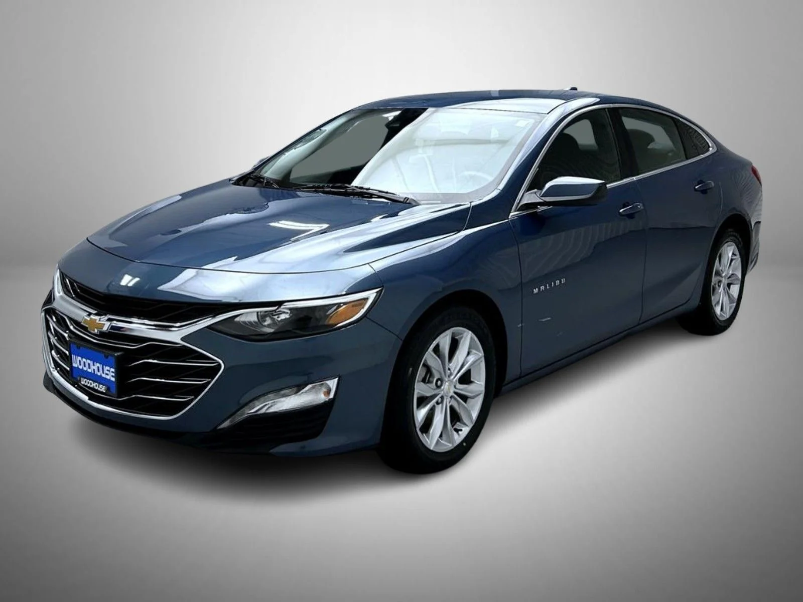 Used 2025 Blue Chevrolet LT image 1
