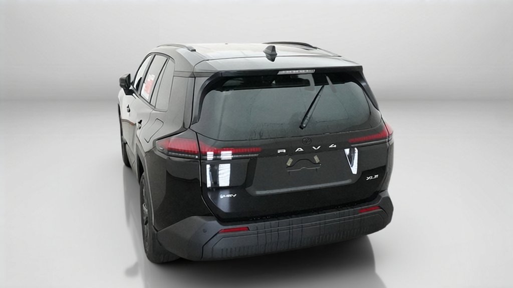 New 2026 Midnight Black Metallic Toyota XLE Premium image 13