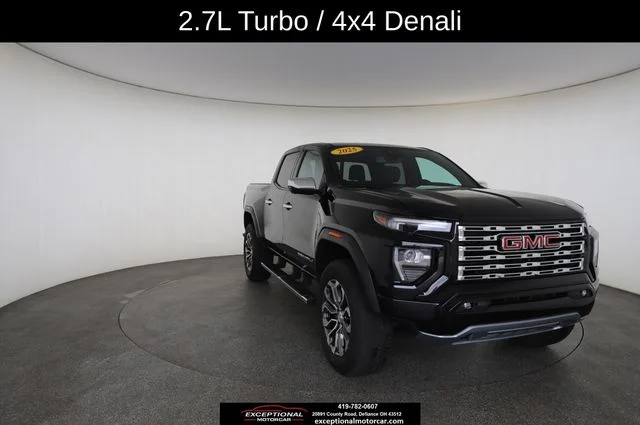 Used 2025 Black GMC Denali image 29