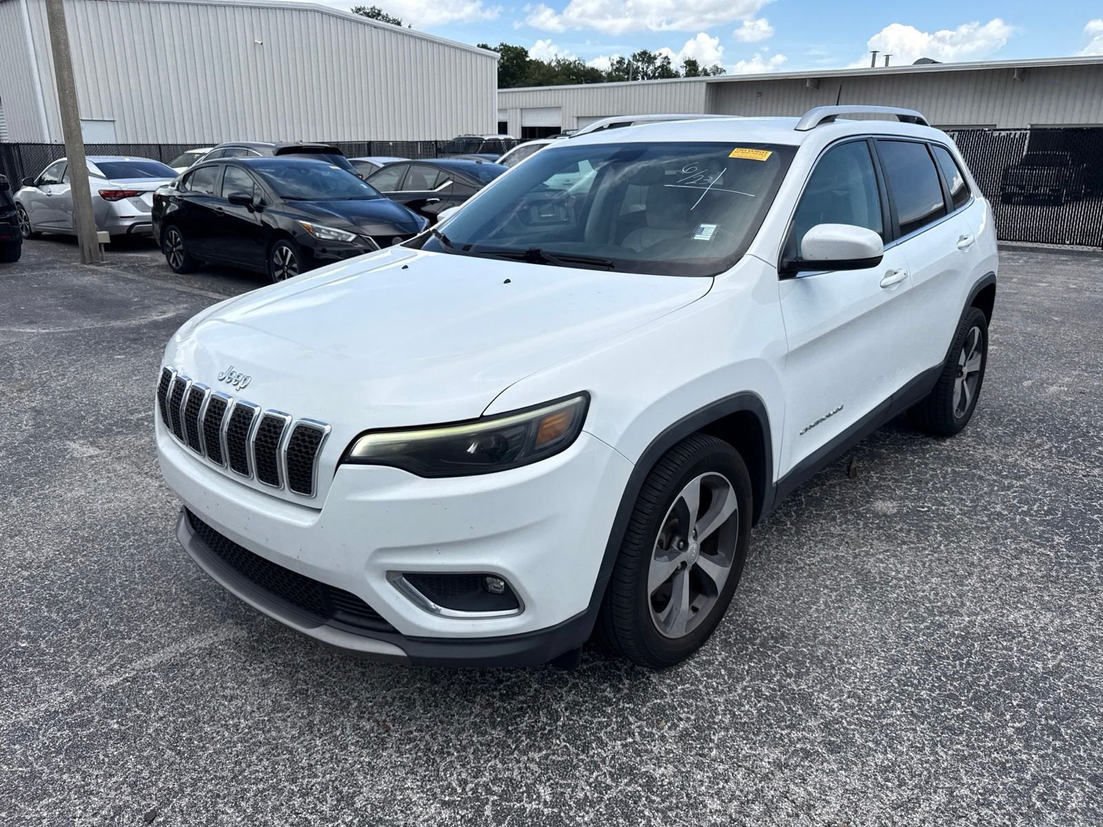Used 2019 White Jeep Limited image 5