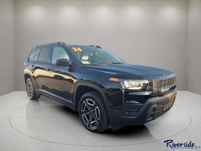 2026 Jeep Cherokee Laredo