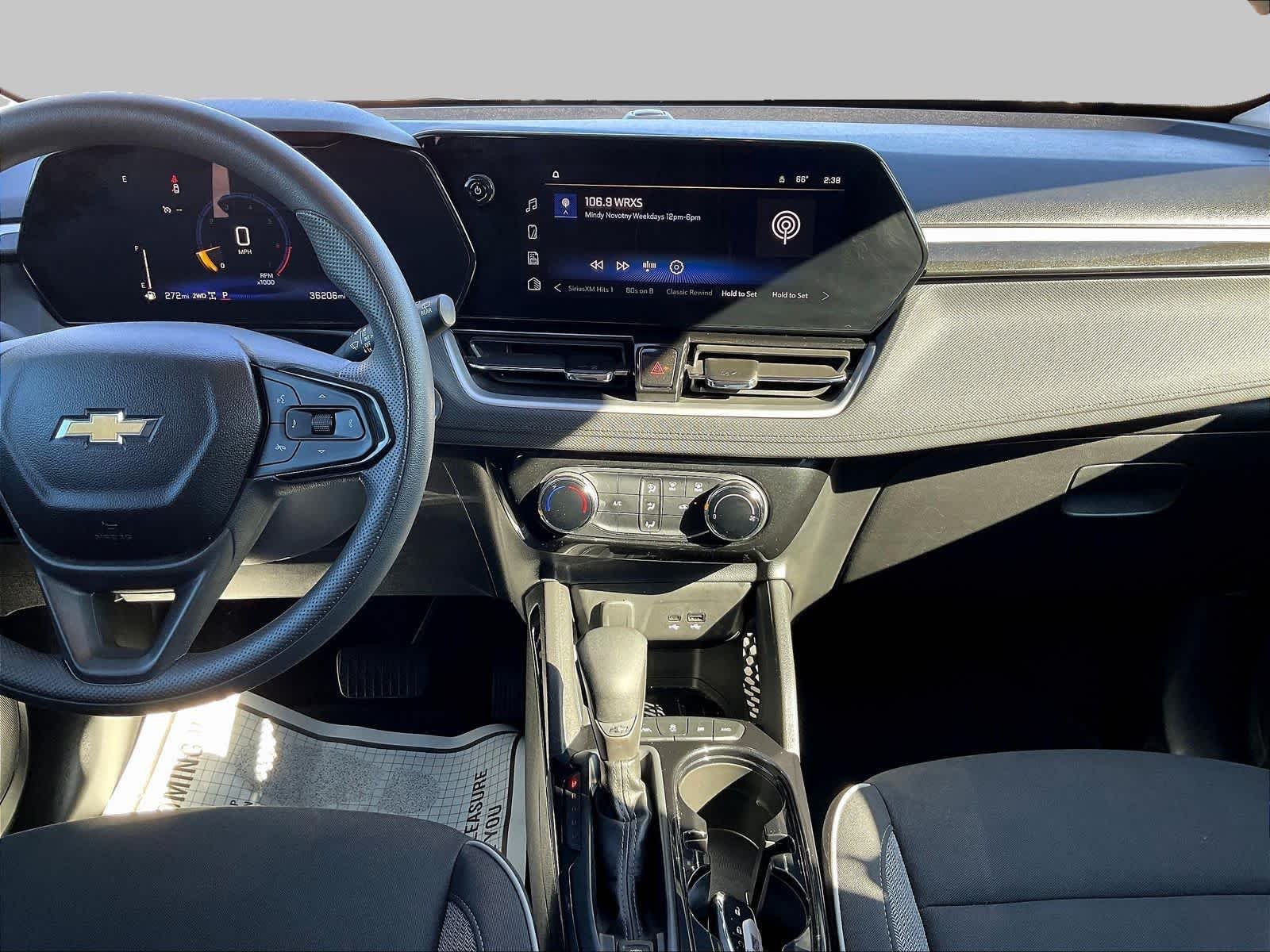 2025 Chevrolet Trailblazer LT - Photo 11