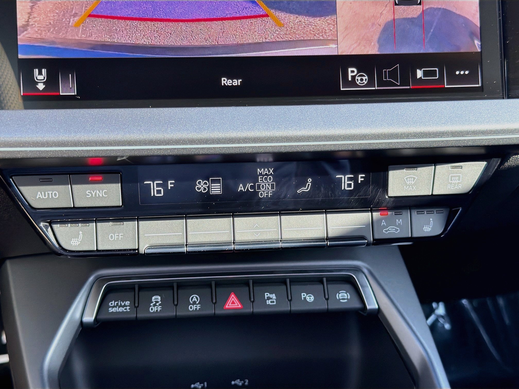 New 2026 Daytona Gray Pearl Effect Audi 4DR QTRO 2.0 TFSI image 33