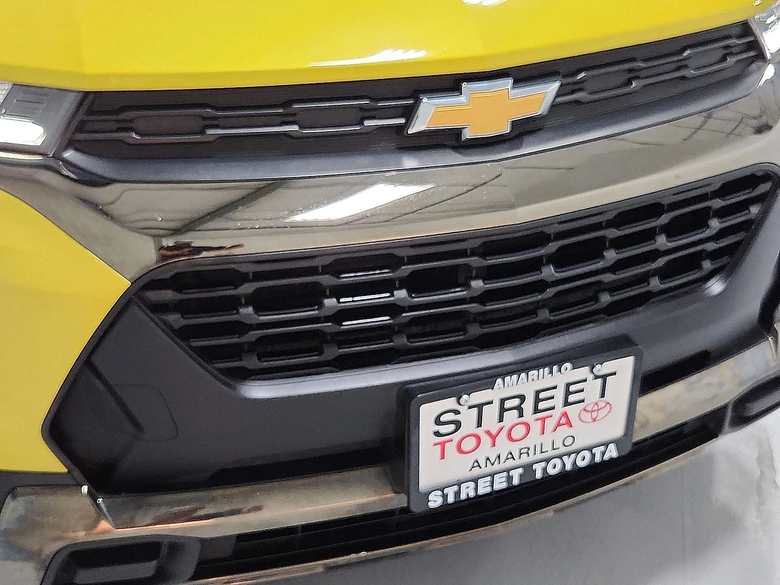 Used 2023 Nitro Yellow Metallic Chevrolet ACTIV image 17