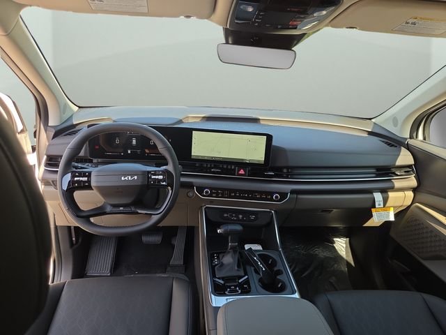 New 2027 Snow White Pearl Kia EX image 2