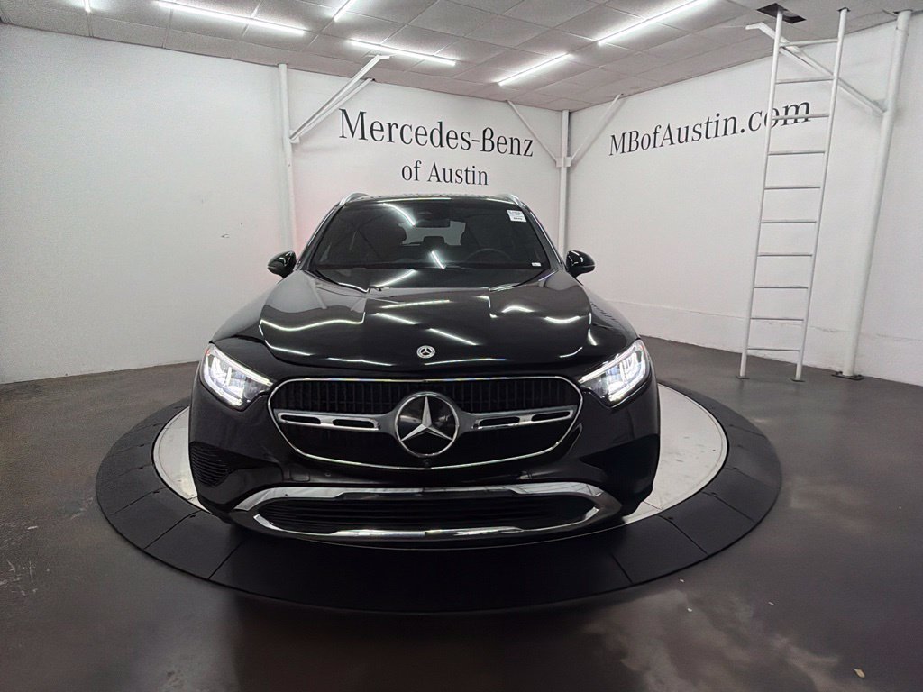 Certified Used 2026 Black Mercedes-Benz GLC 300 image 2