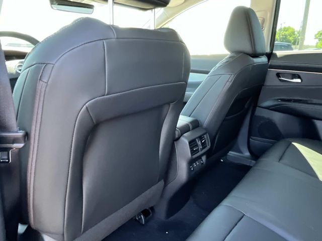 New 2026 Super Black Nissan Platinum image 21