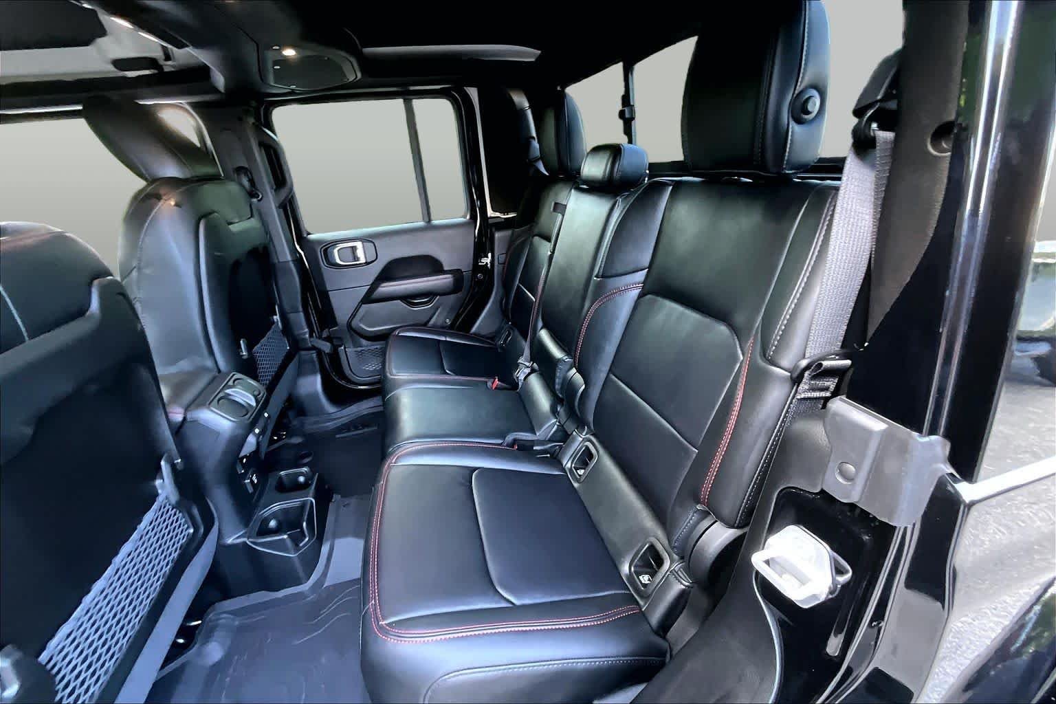Used 2024 Black Clearcoat Jeep Rubicon X image 19
