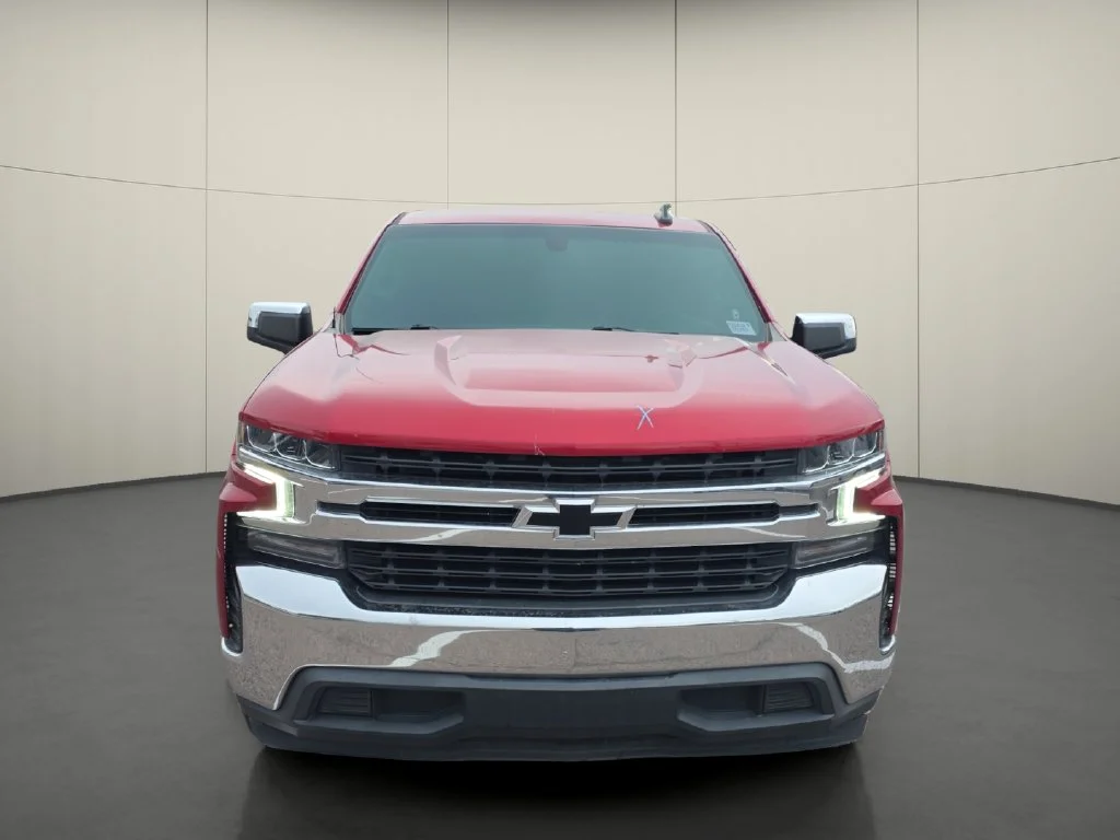 Used 2022 Red Chevrolet LT image 2