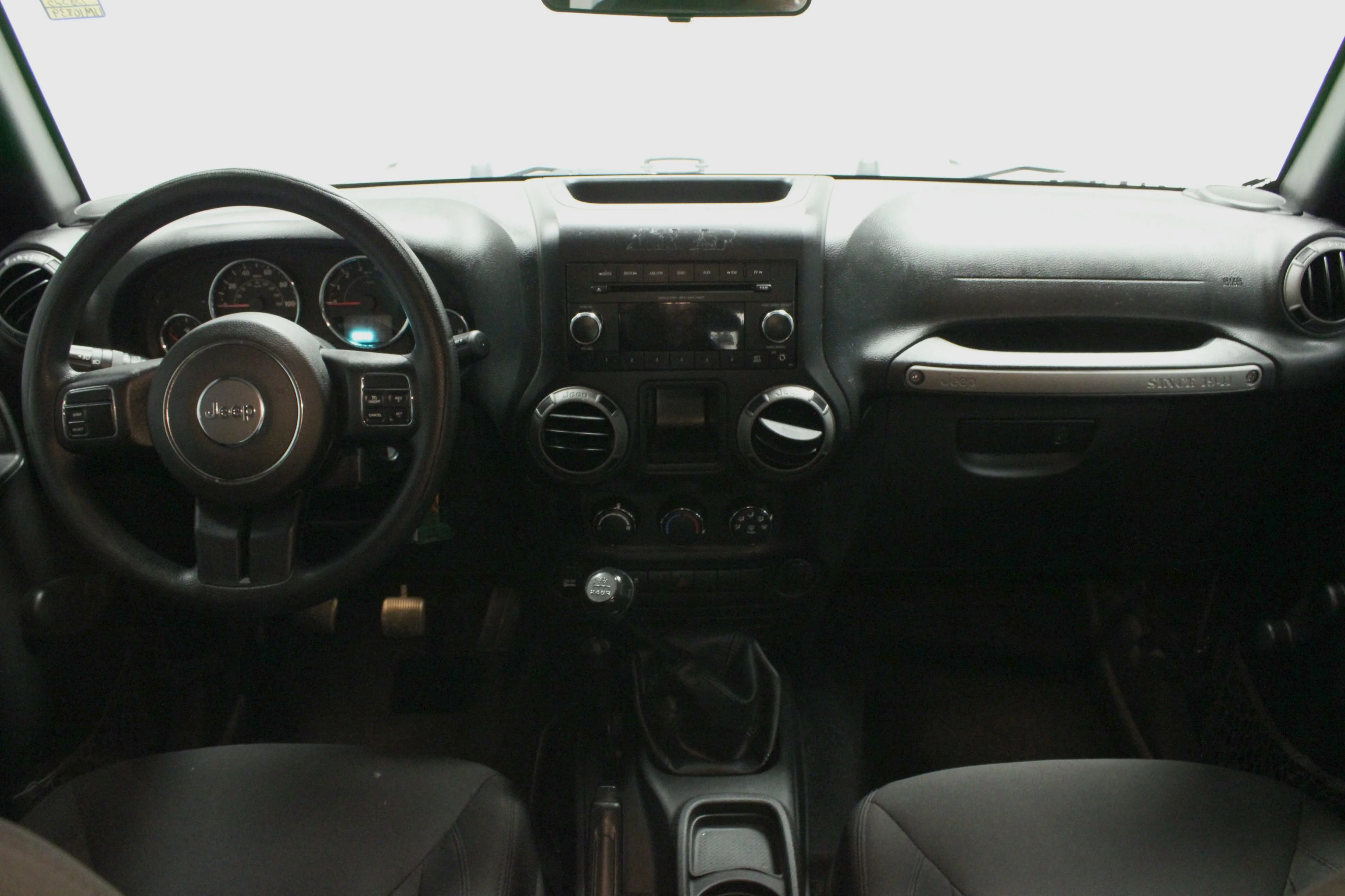Used 2015 Black Clearcoat Jeep Sport image 16