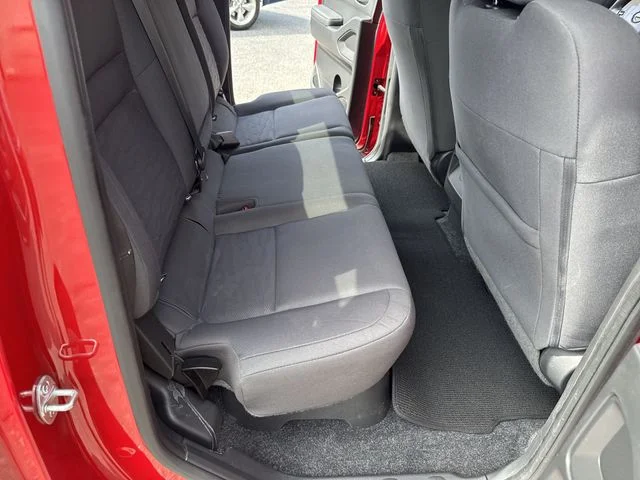 Used 2022 Red Nissan S image 11
