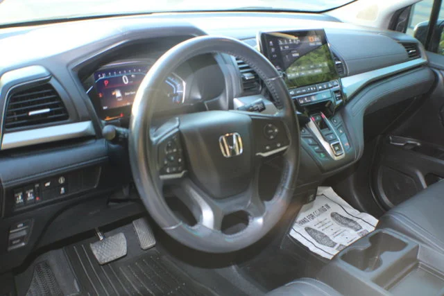 Used 2022 Modern Steel Metallic Honda EX-L image 8