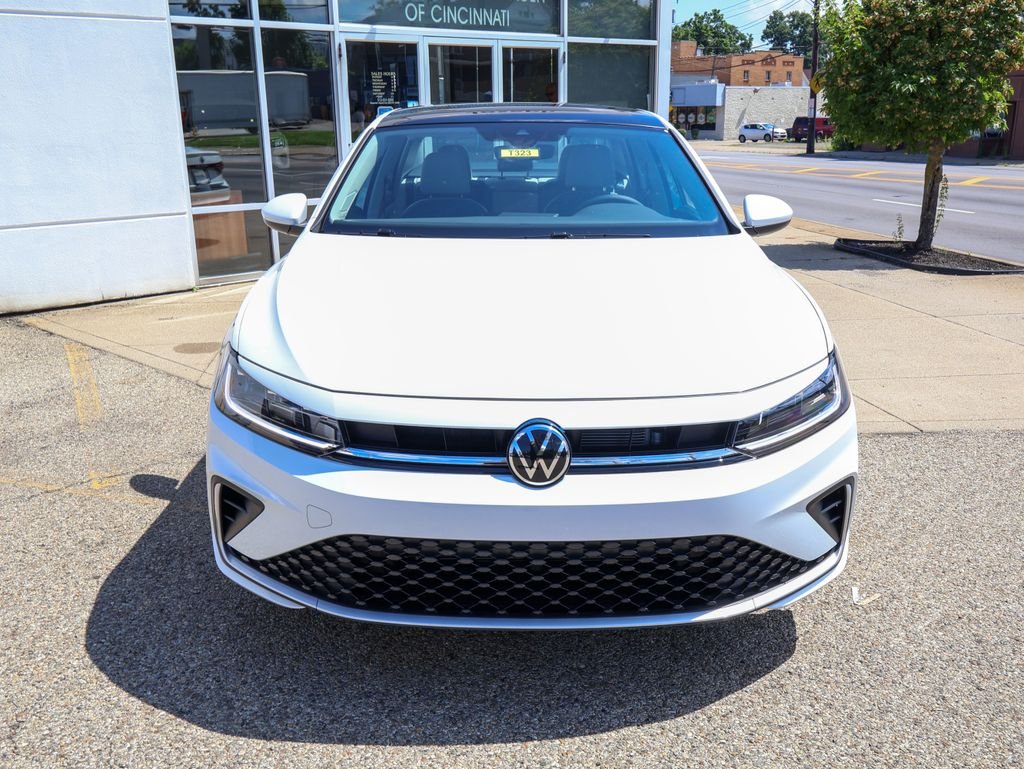 New 2026 White Volkswagen 1.5T SE image 8