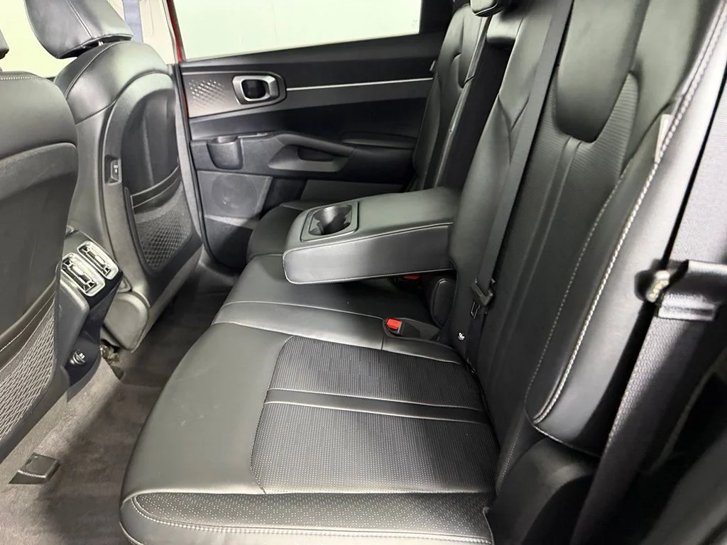 Used 2025 Red Kia S image 20
