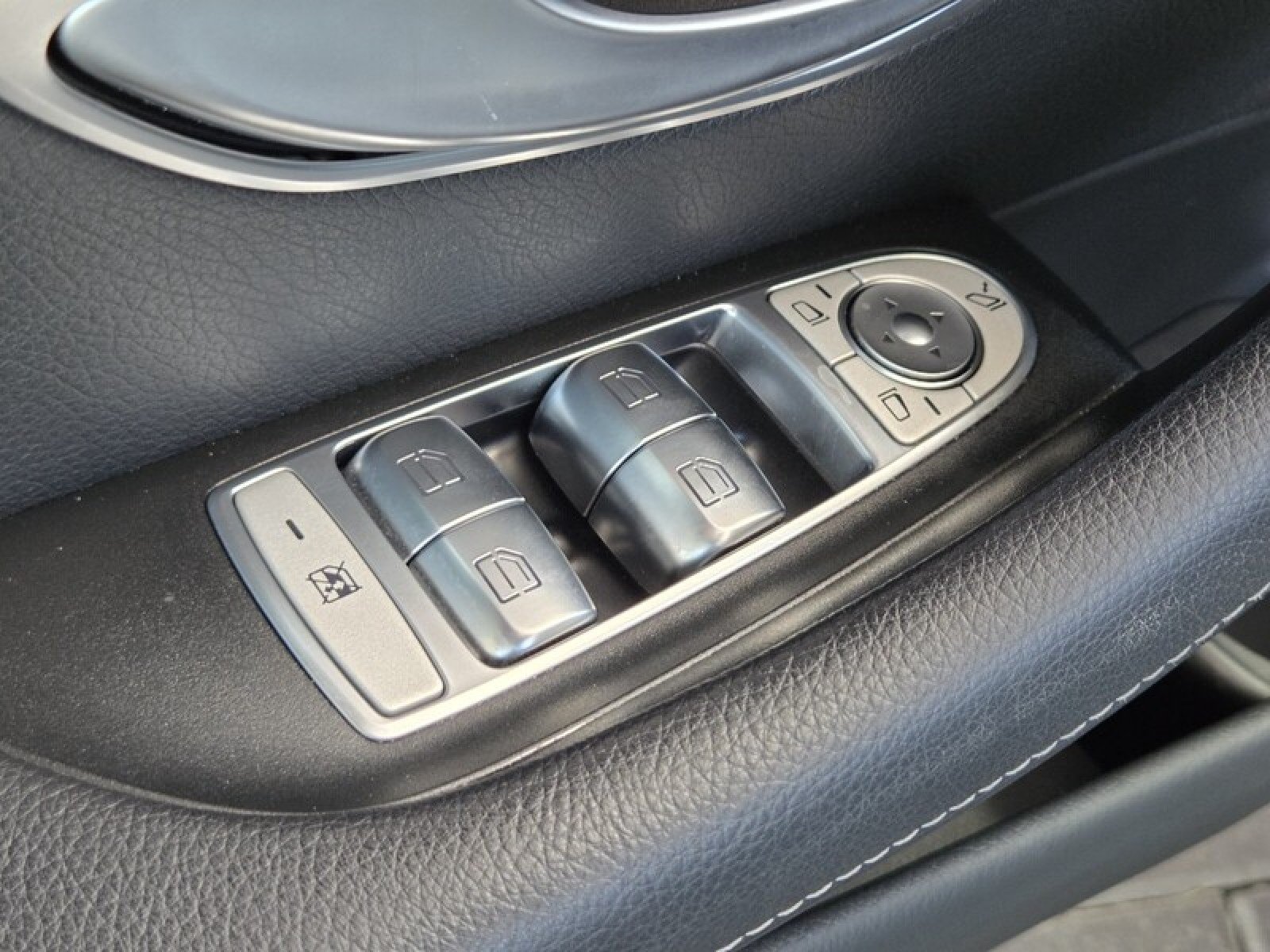 Certified Used 2023 Cirrus Silver Metallic Mercedes-Benz E 350 image 24