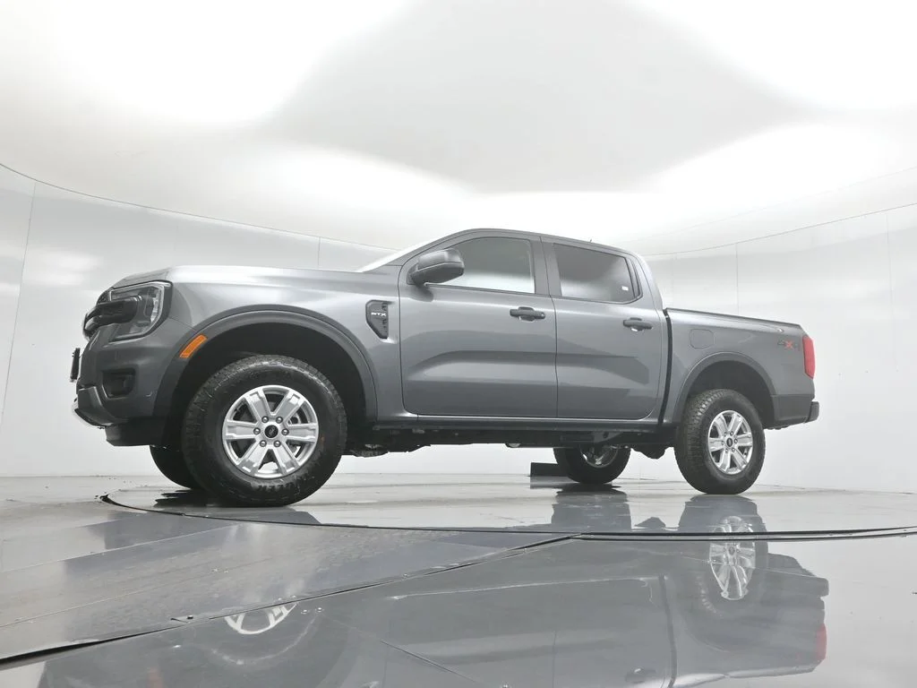 New 2025 Gray Ford XL image 50