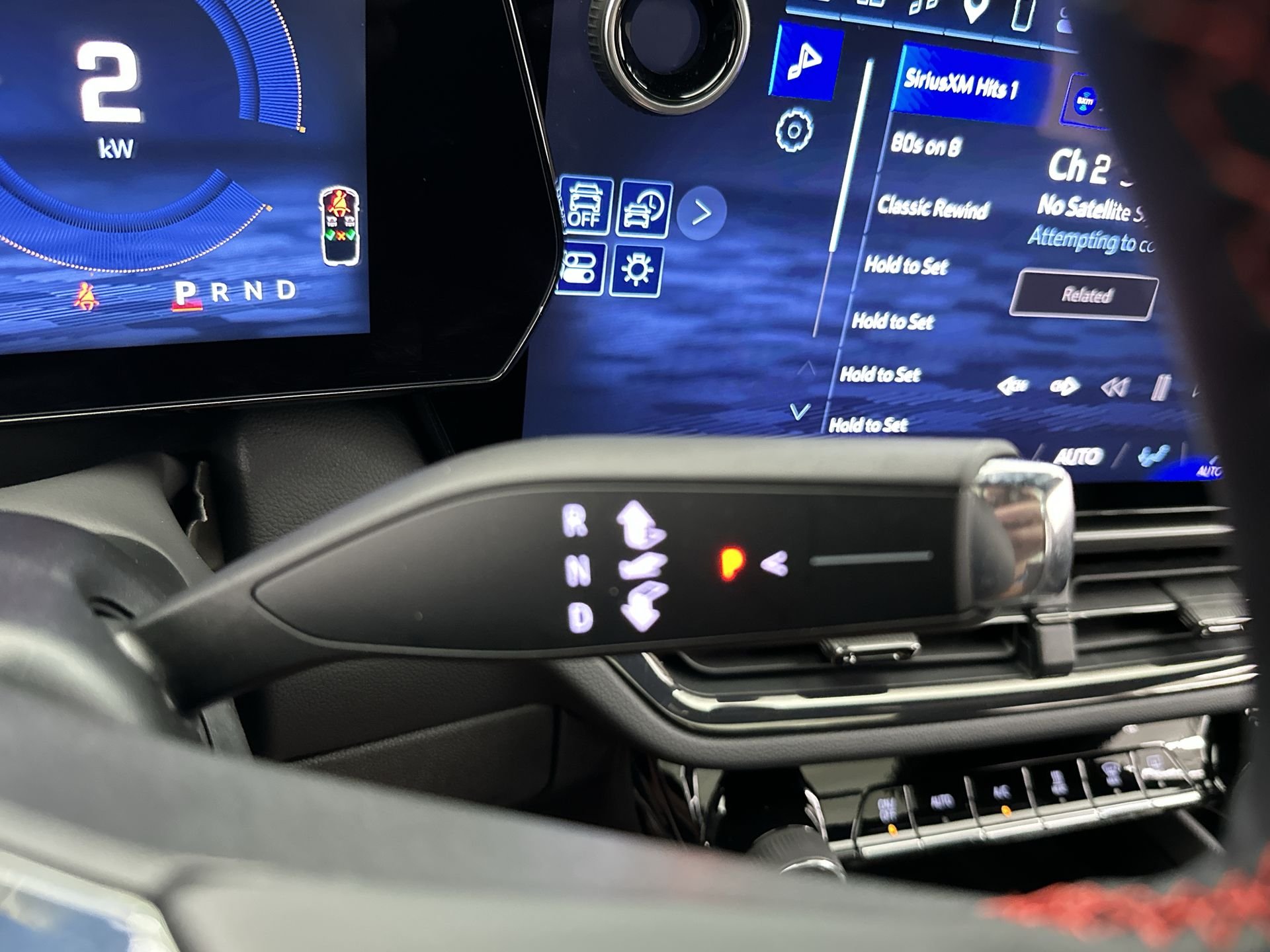 2025 Chevrolet Equinox EV RS - Photo 73